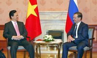 Premierminister Dung trifft Vorsitzenden der Staatsduma 